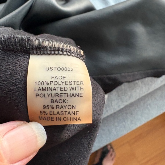 Black Mixed Media Top -Size)X-1X from Universal Standard - Picture 2 of 7